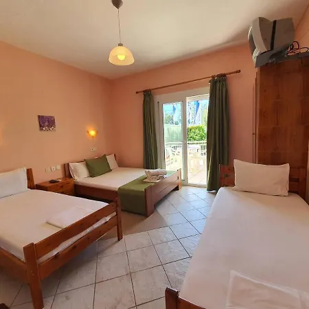 Kyriaki Aparthotel *