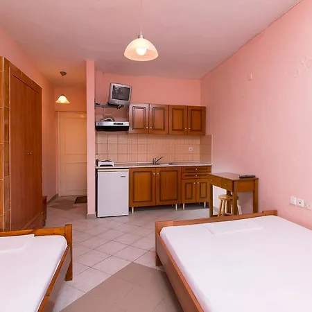 Aparthotel Kyriaki *